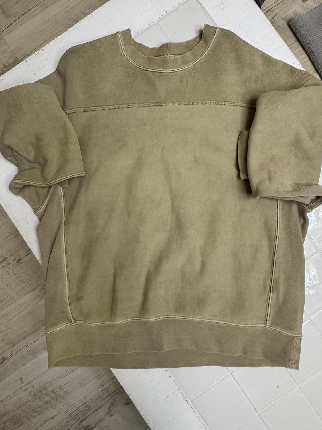 헤리티지플로스 스웻셔츠 상품이미지1