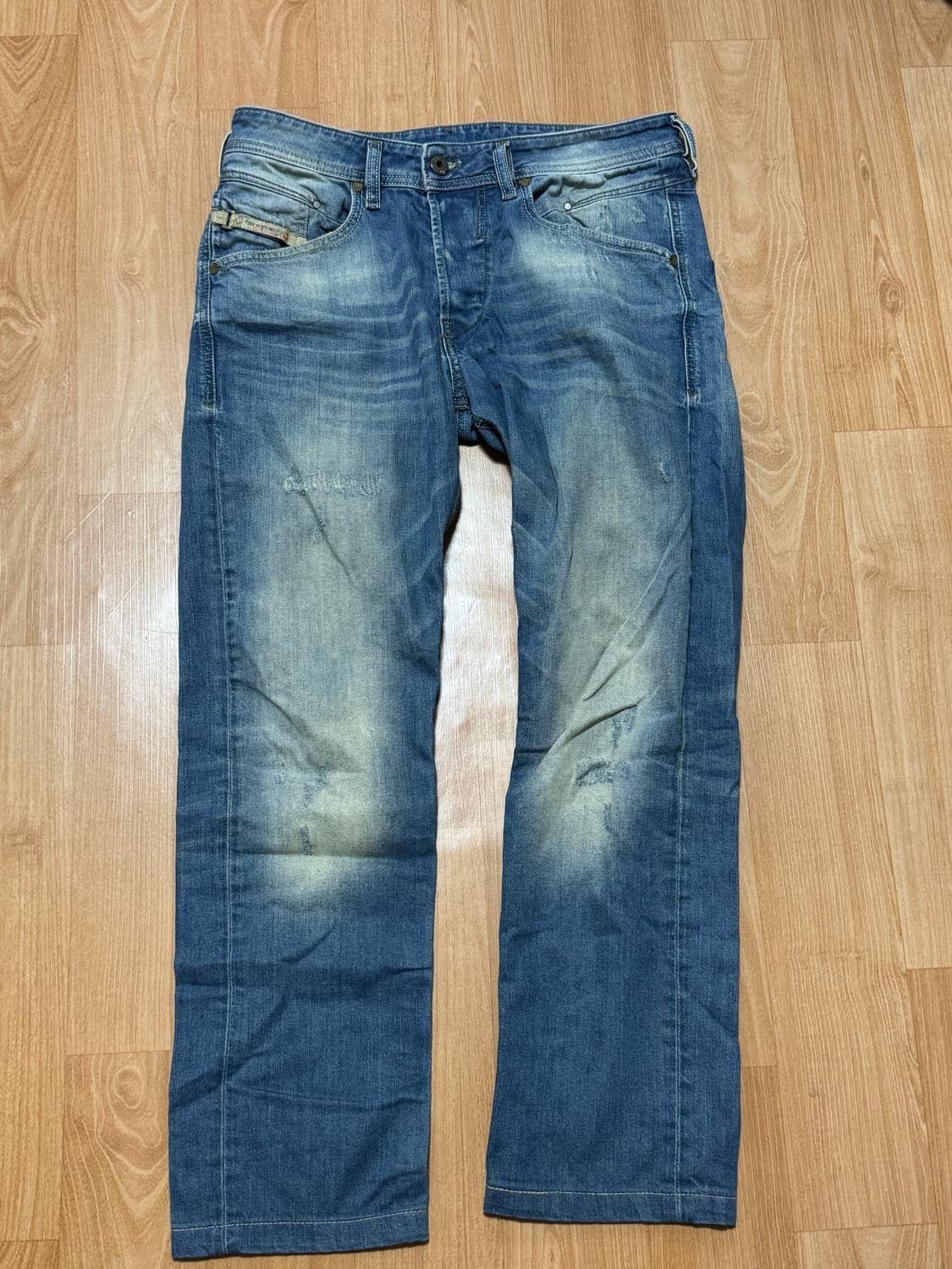 디젤 Belther 데님팬츠(정품) 상품이미지1