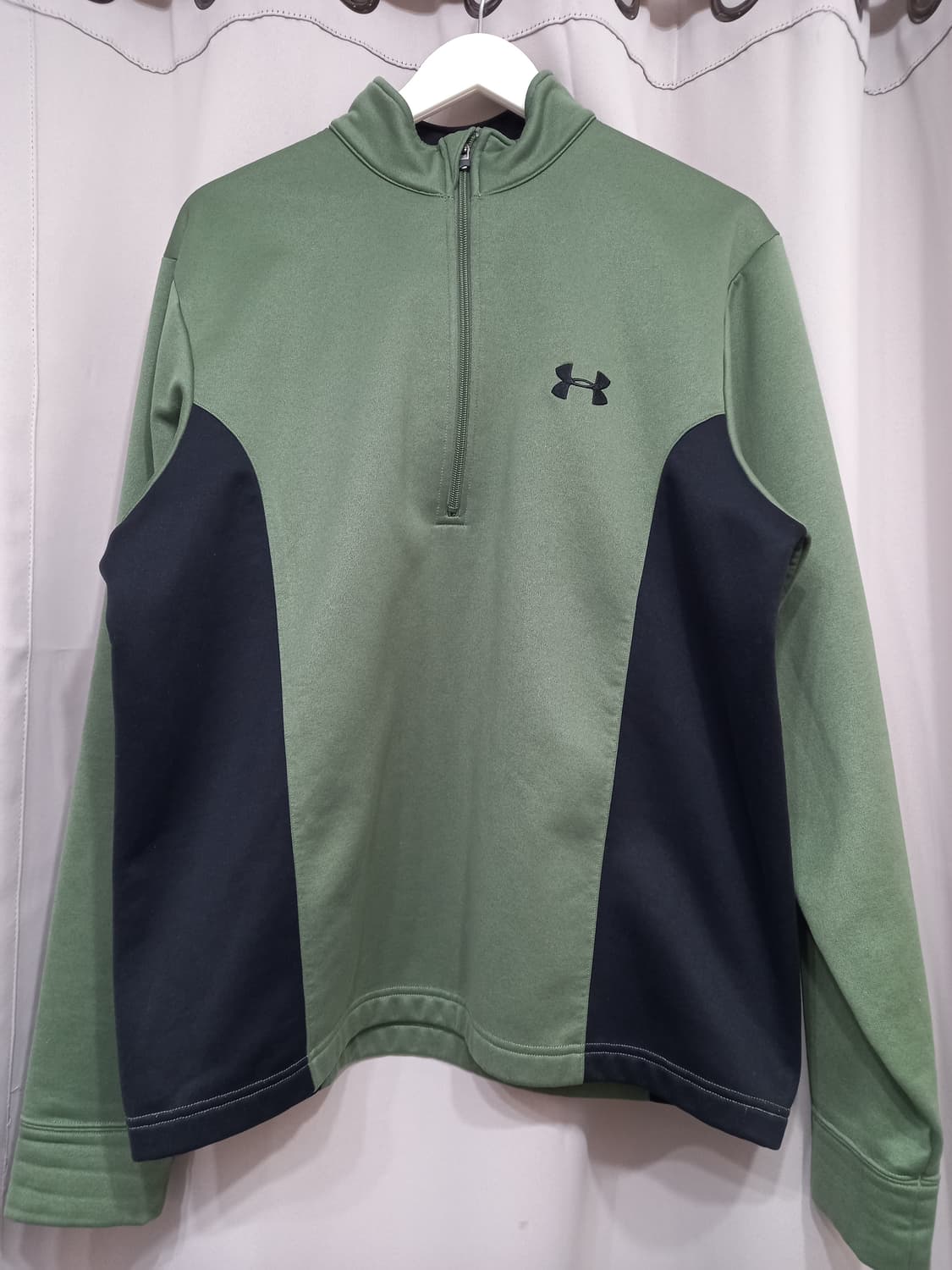 언더아머 긴팔 티셔츠 상품이미지1