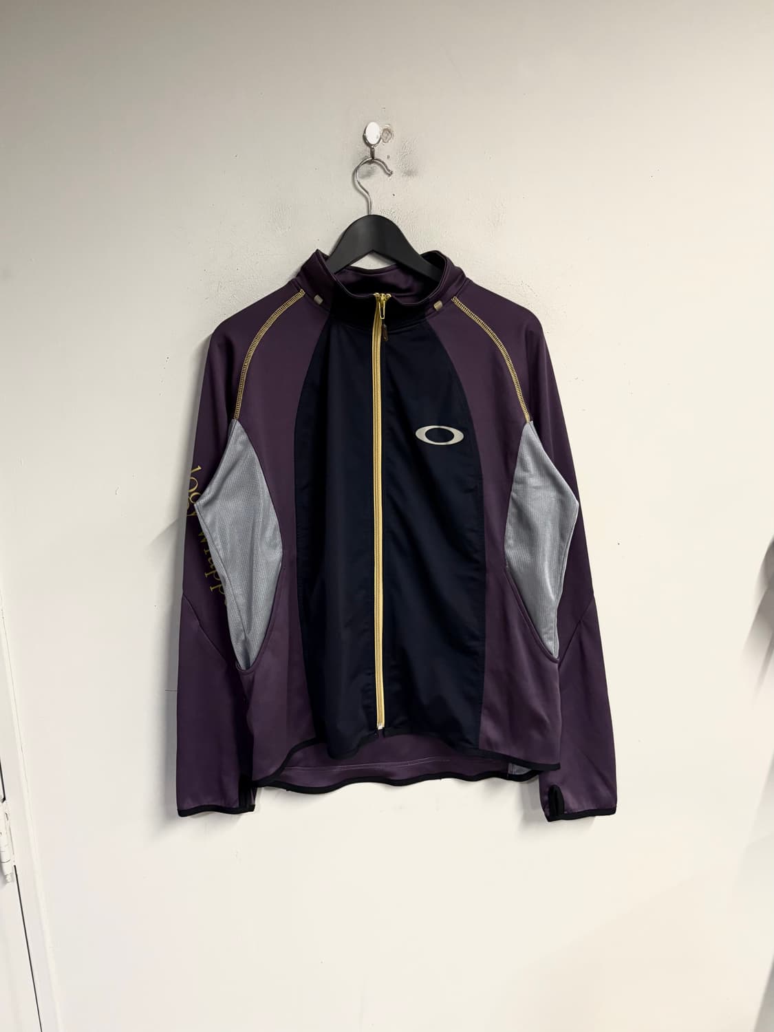 OAKLEY multi panel track jacket  상품이미지1