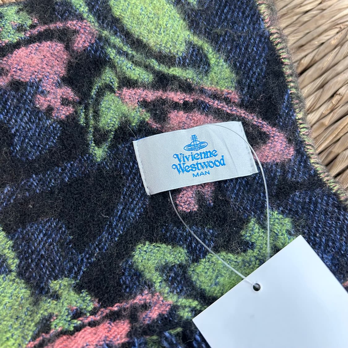 Vivienne Westwood Orb Muffler 상품이미지4