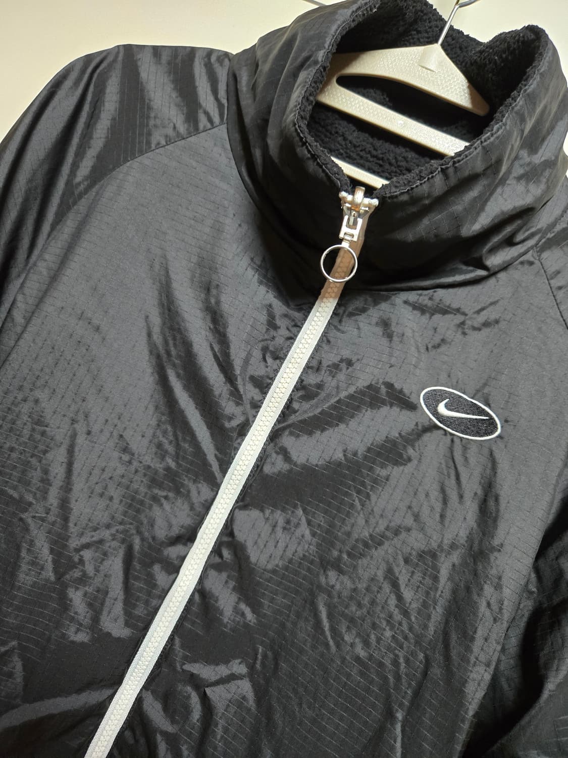 나이키 빅스우시 리버시블 후리스 점퍼(블랙+화이트) 상품이미지6