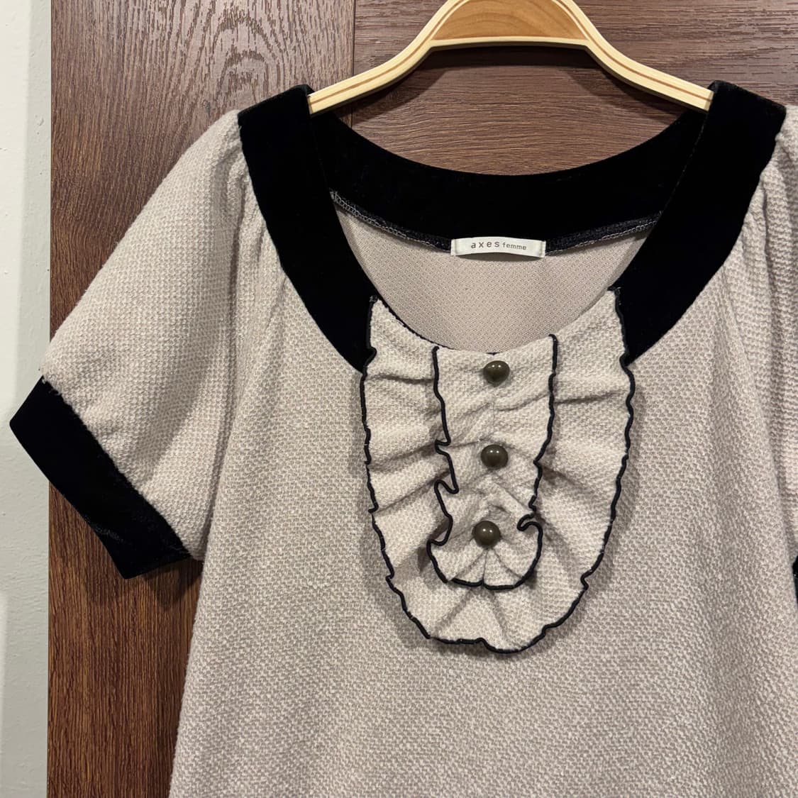 Axes femme 엑시즈팜 블랙 프릴 공겜여주 갸루 반팔 니트 원피스 상품이미지4