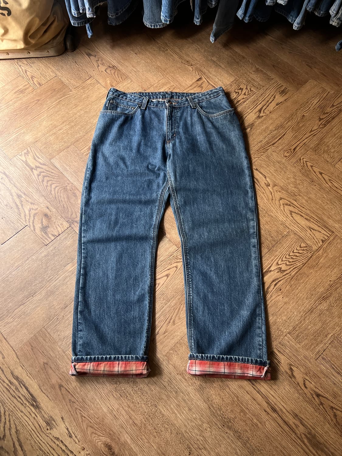 [34]칼하트 USA 체크 라이닝 워크 데님 팬츠 상품이미지2