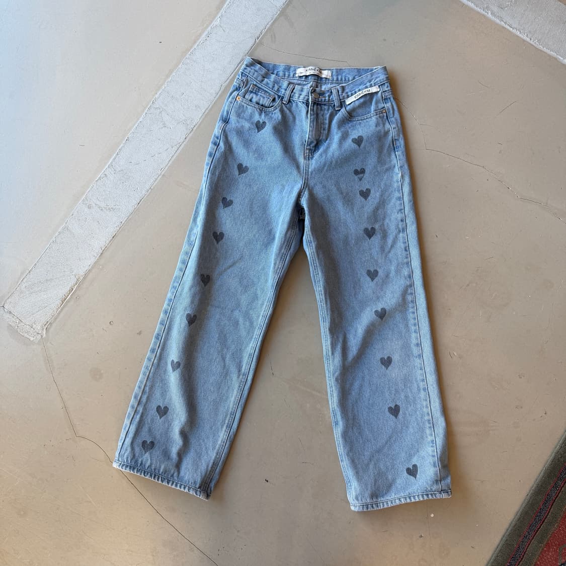메종 김해김 하트 프린트 플레어 데님 팬츠 상품이미지1
