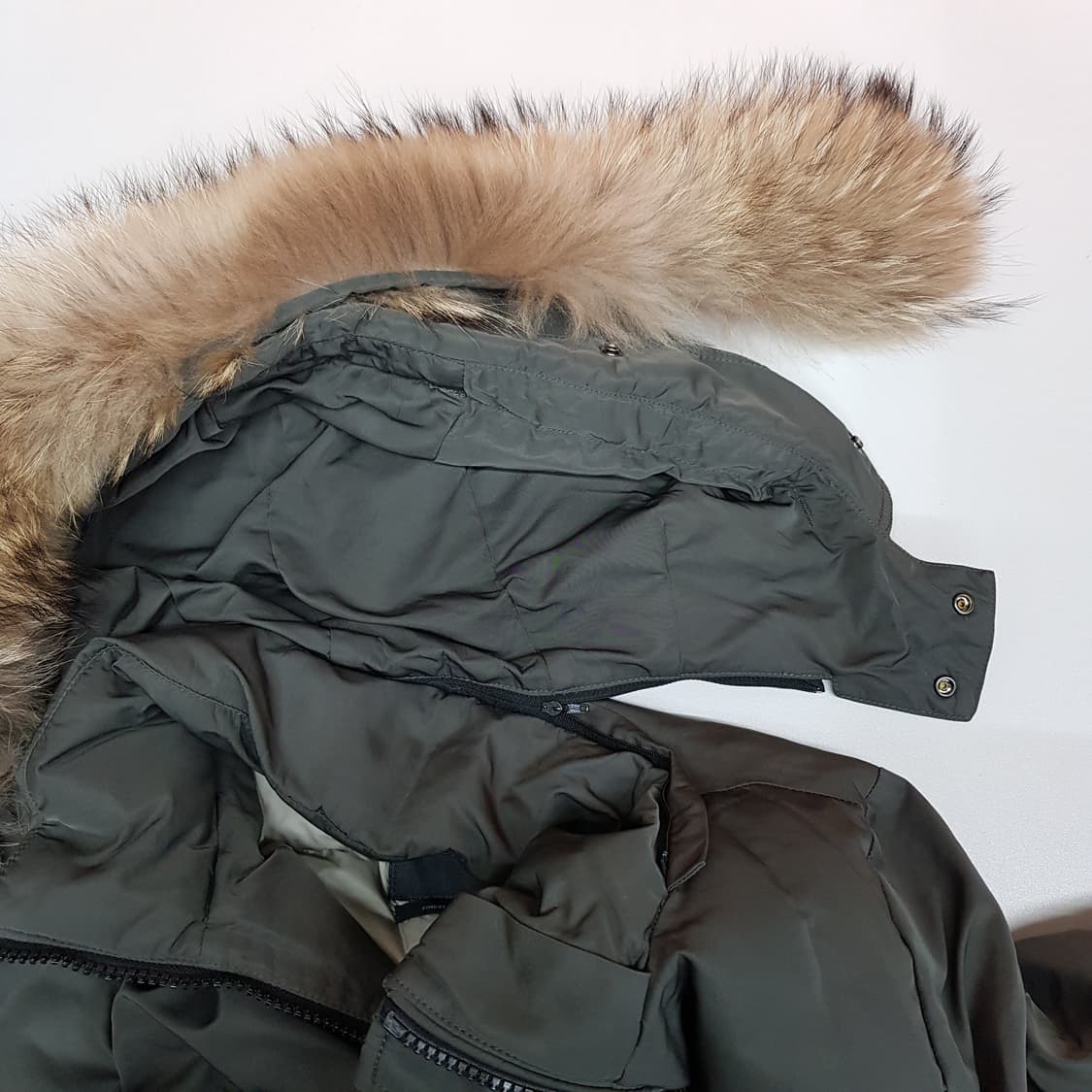 DUNO 폭스퍼 후드 구스다운 롱 패딩 IT 40사이즈 상품이미지9