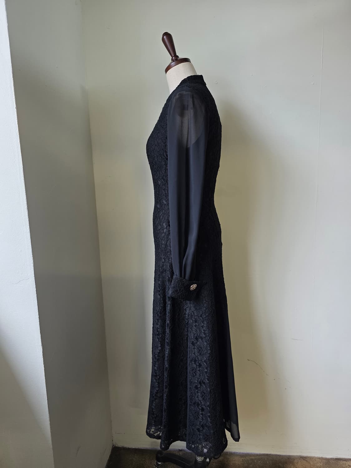 블랙 레이스 아일렛 포인트 롱 드레스 원피스 상품이미지4