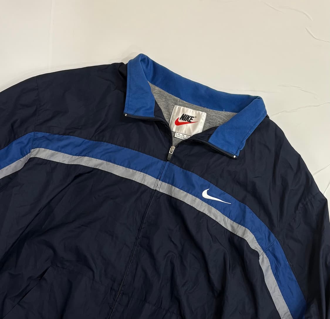 Nike 나이키 빈티지 오버핏 바람막이 상품이미지2