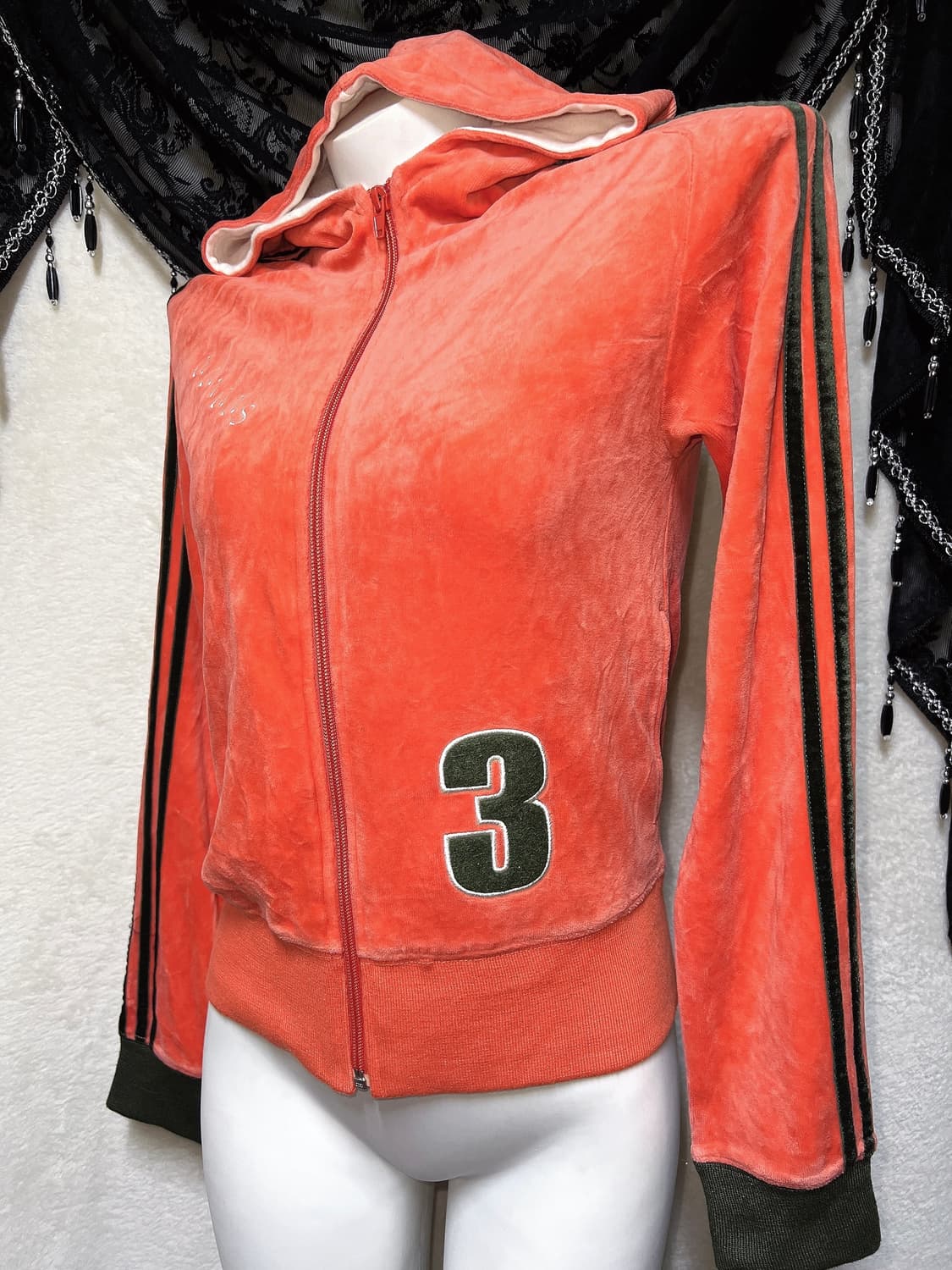 아디다스 adidas 트랙탑 벨벳 후드집업 져지 스포티 갸루 y2k 상품이미지6