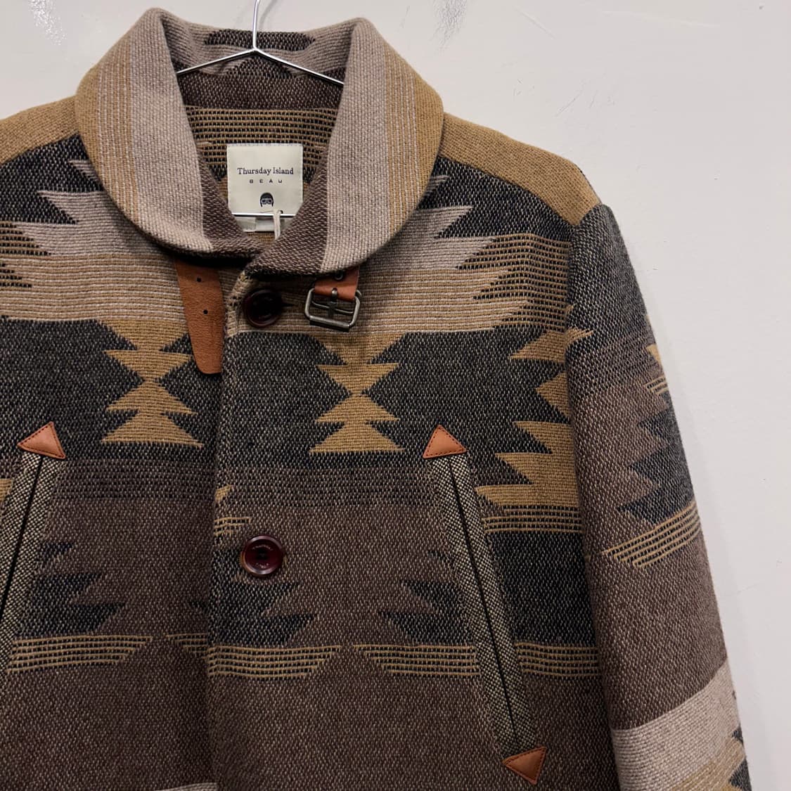 써스데이 아일랜드 보헤미안 나바호 패턴 울 자켓 상품이미지1