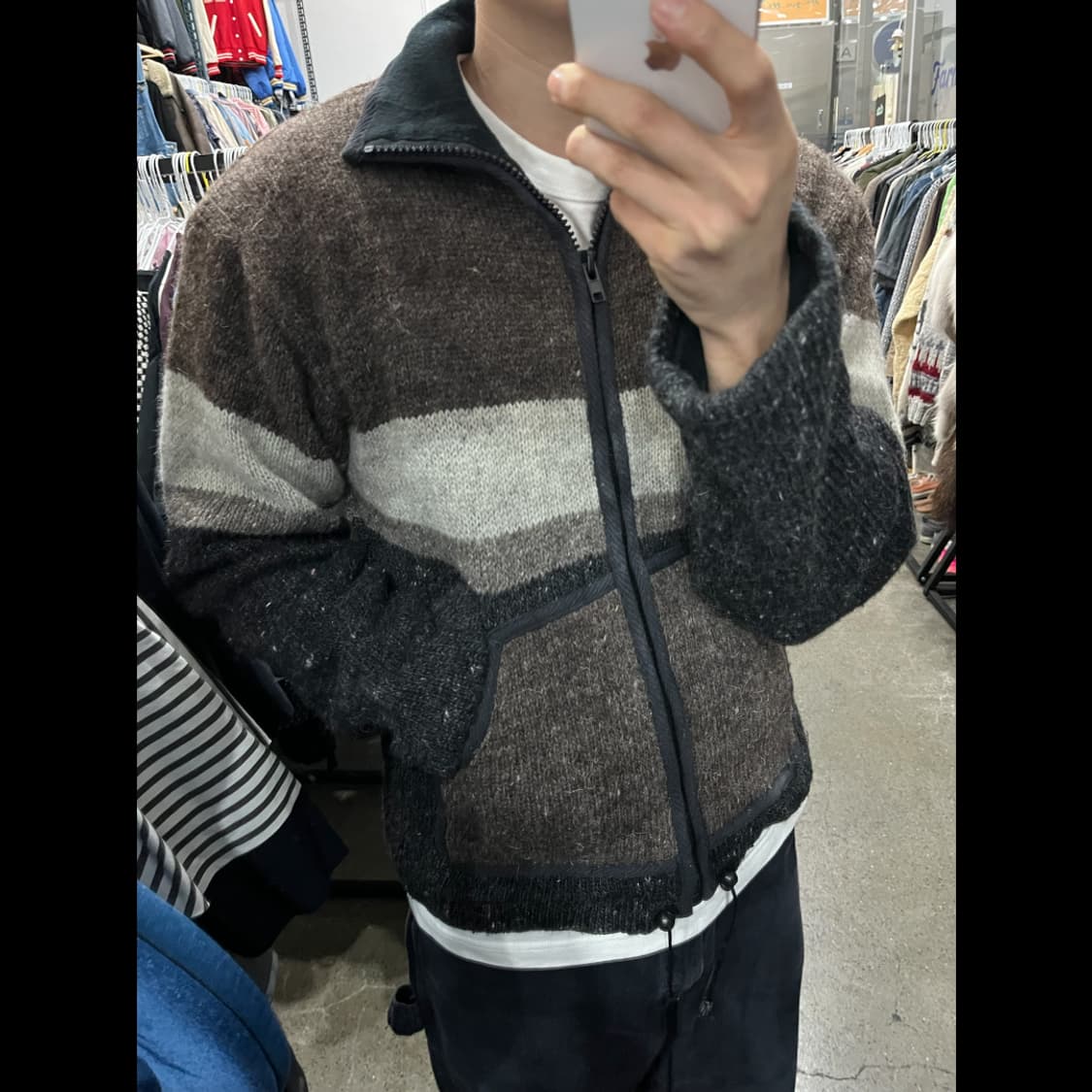 Made in NEPAL 퓨어울 니트집업  상품이미지2