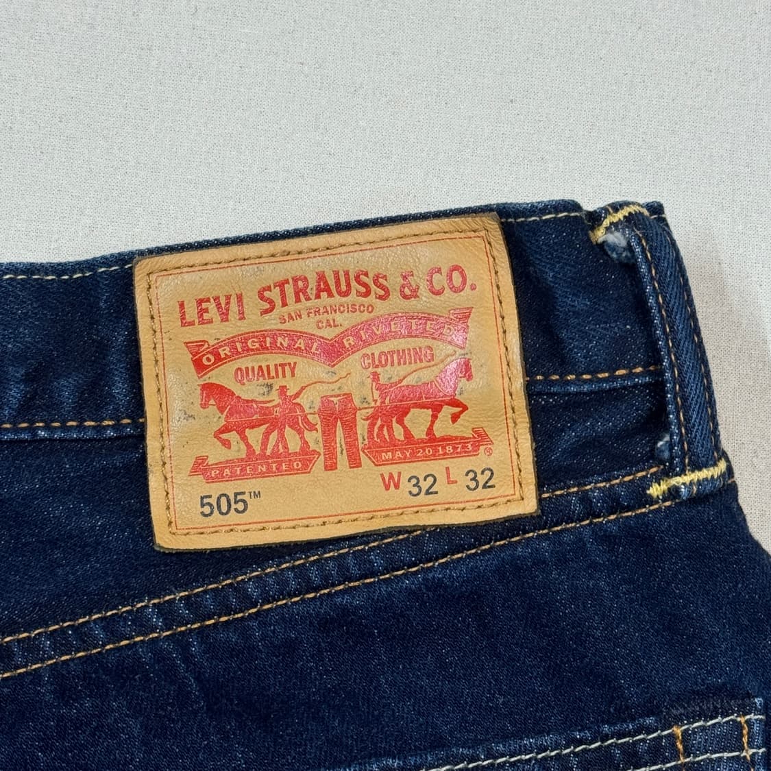 32inch) 리바이스 505 레귤러 핏 진청 데님 청바지 상품이미지3