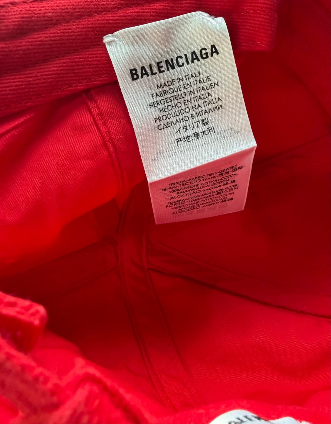 발렌시아가 자수 로고 레드 볼캡 상품이미지8