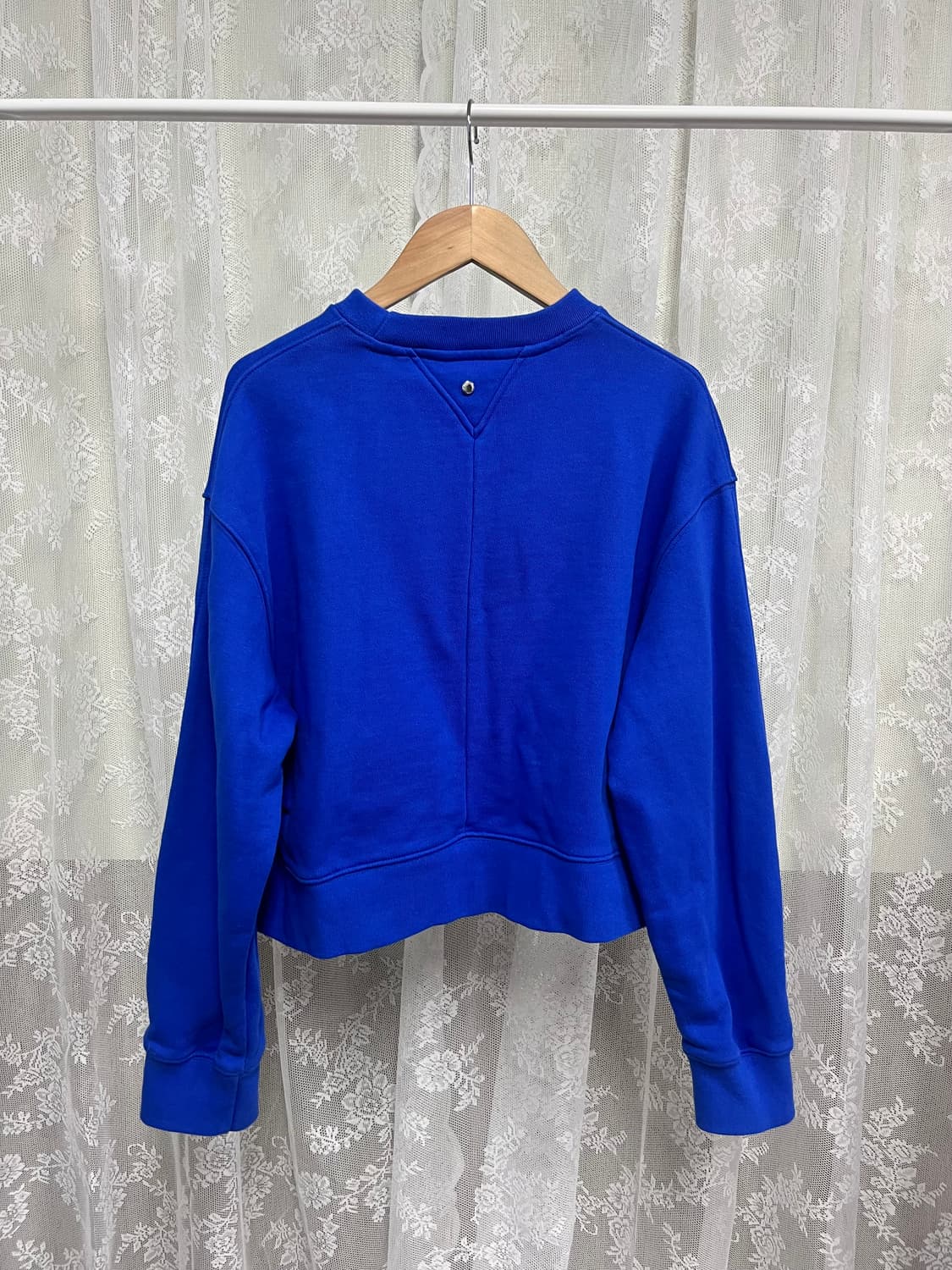 XS) 컨스트럭션 konstruktion 크롭 맨투맨 블루 상품이미지2