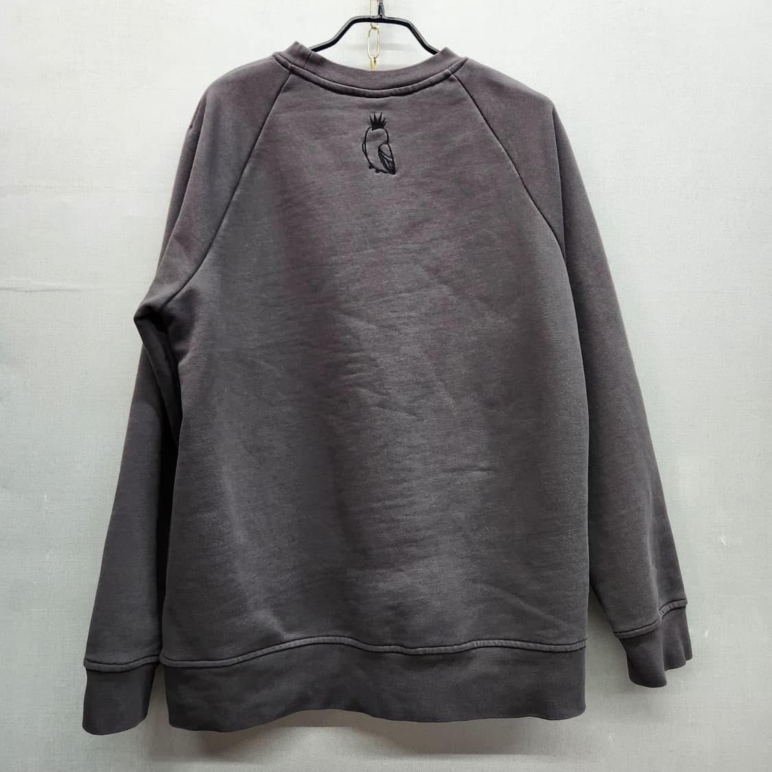 럭키슈에뜨 부엉이 자수 캥거루 주머니 맨투맨36(L~XL) 상품이미지4