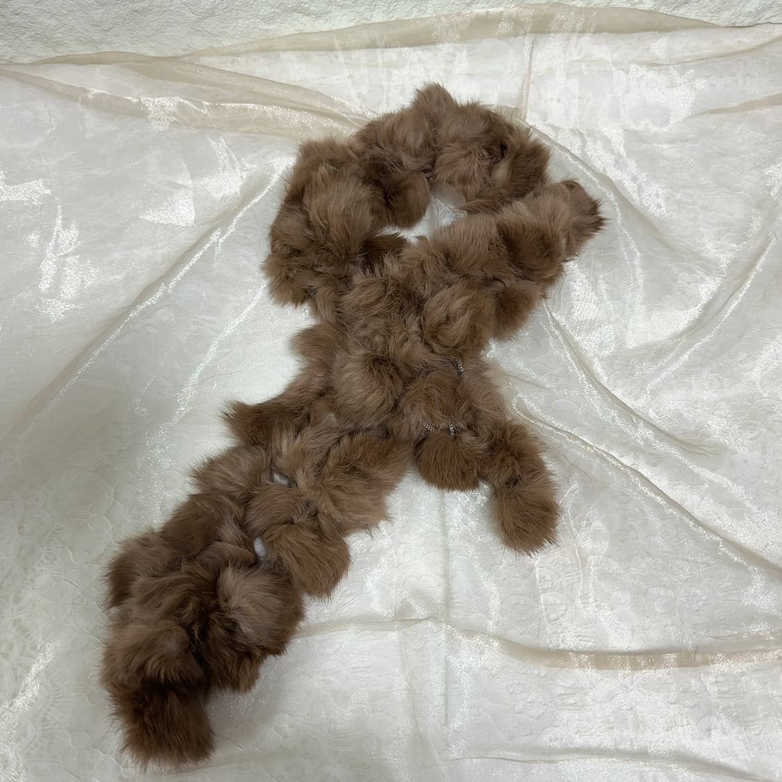 빈티지 브라운 토끼털 방울 목도리 스카프 상품이미지2