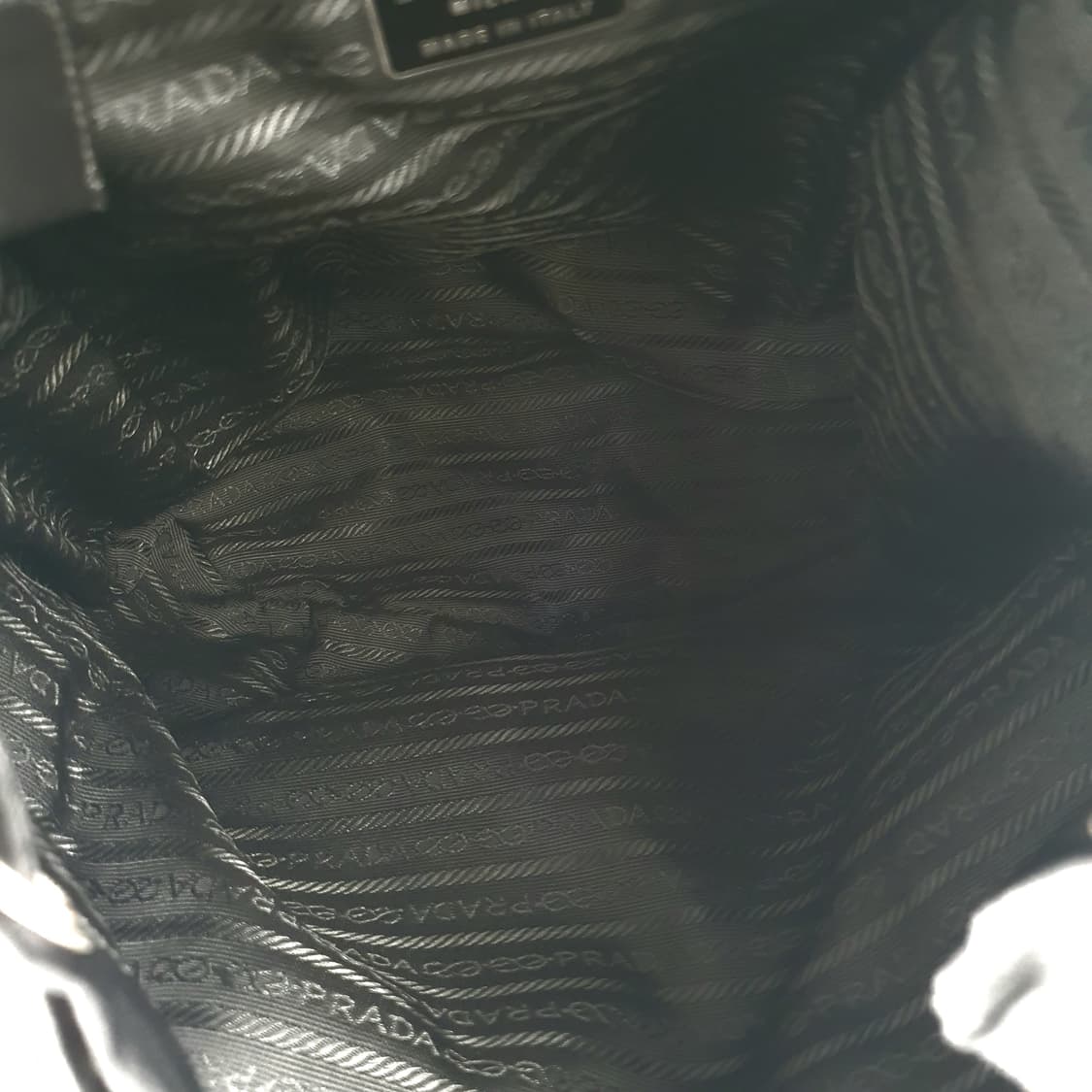 프라다 리나일론 원포켓 백팩 B4650F 상품이미지10