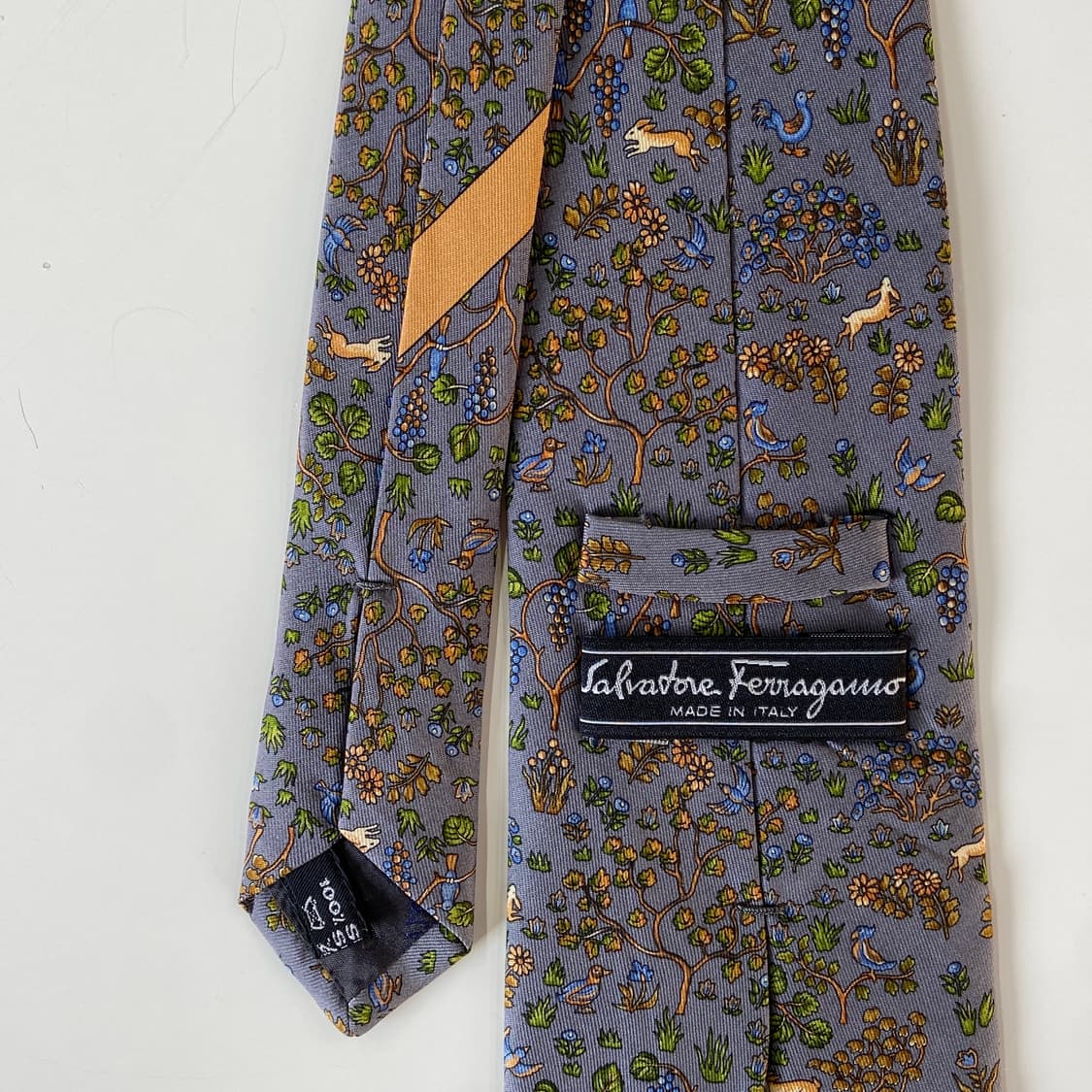 페레가모(Ferragamo) 명품 정품 넥타이 상품이미지5