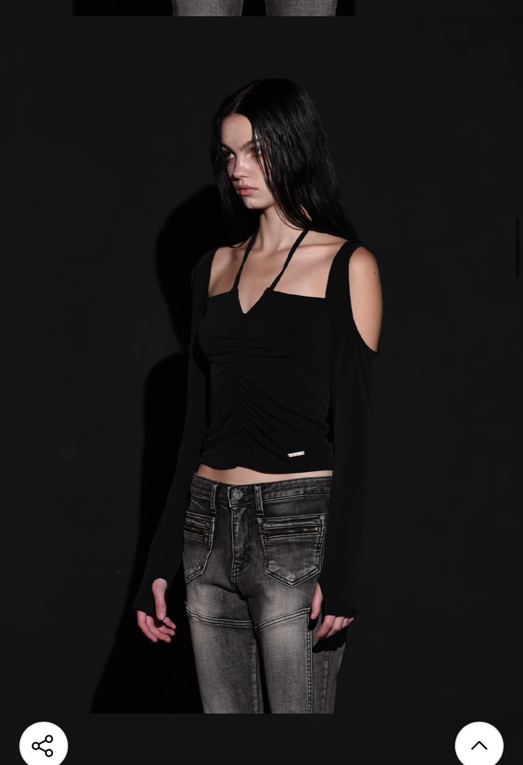 보헤미안서울 보헴서 셔링 홀터 워머 티셔츠 긴팔 블랙 상품이미지2