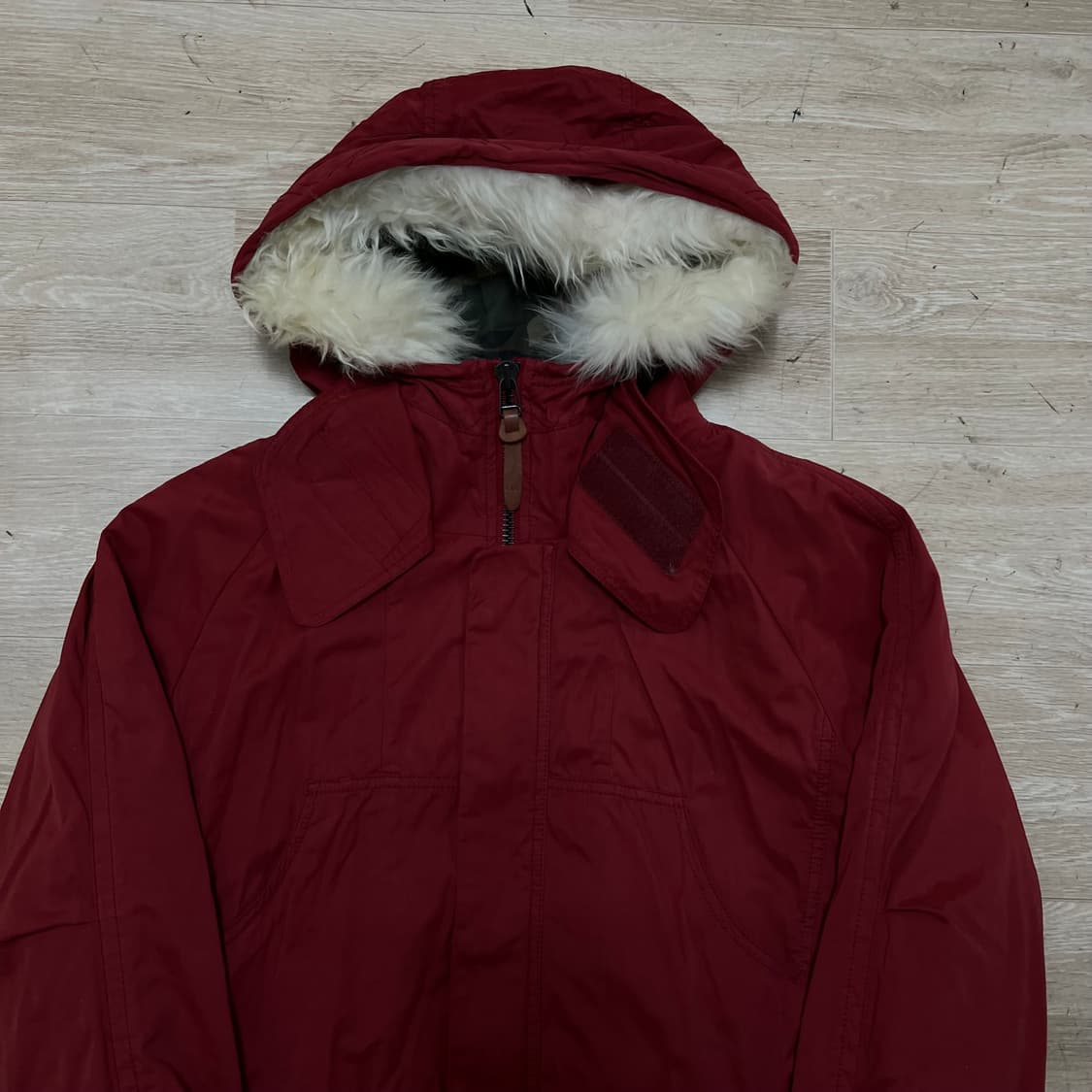 게스 여성 안감내피 양털 램퍼 후드 개파카 야상점퍼 [버건디] L/100 상품이미지2