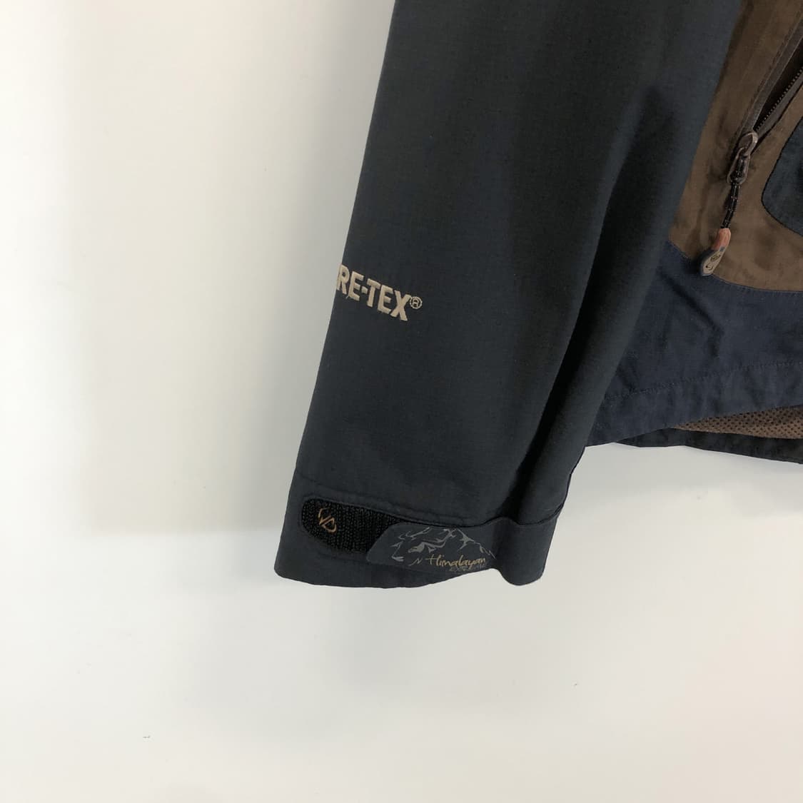 블랙야크 고어텍스 바람막이자켓 105  상품이미지2