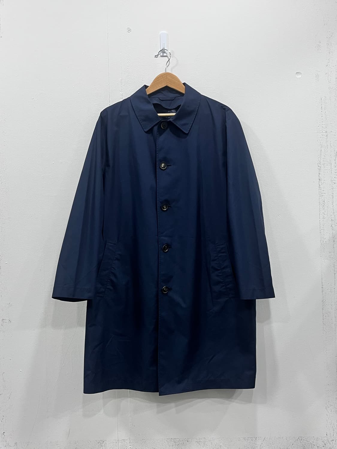 살바토레 페라가모 싱글 트렌치코트 네이비 남성 52 (105-110) 상품이미지4