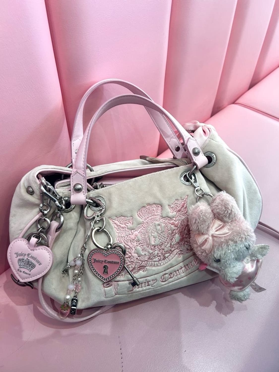 쥬시꾸뛰르 레전드 대대장 딸기우유 만두백 상품이미지1