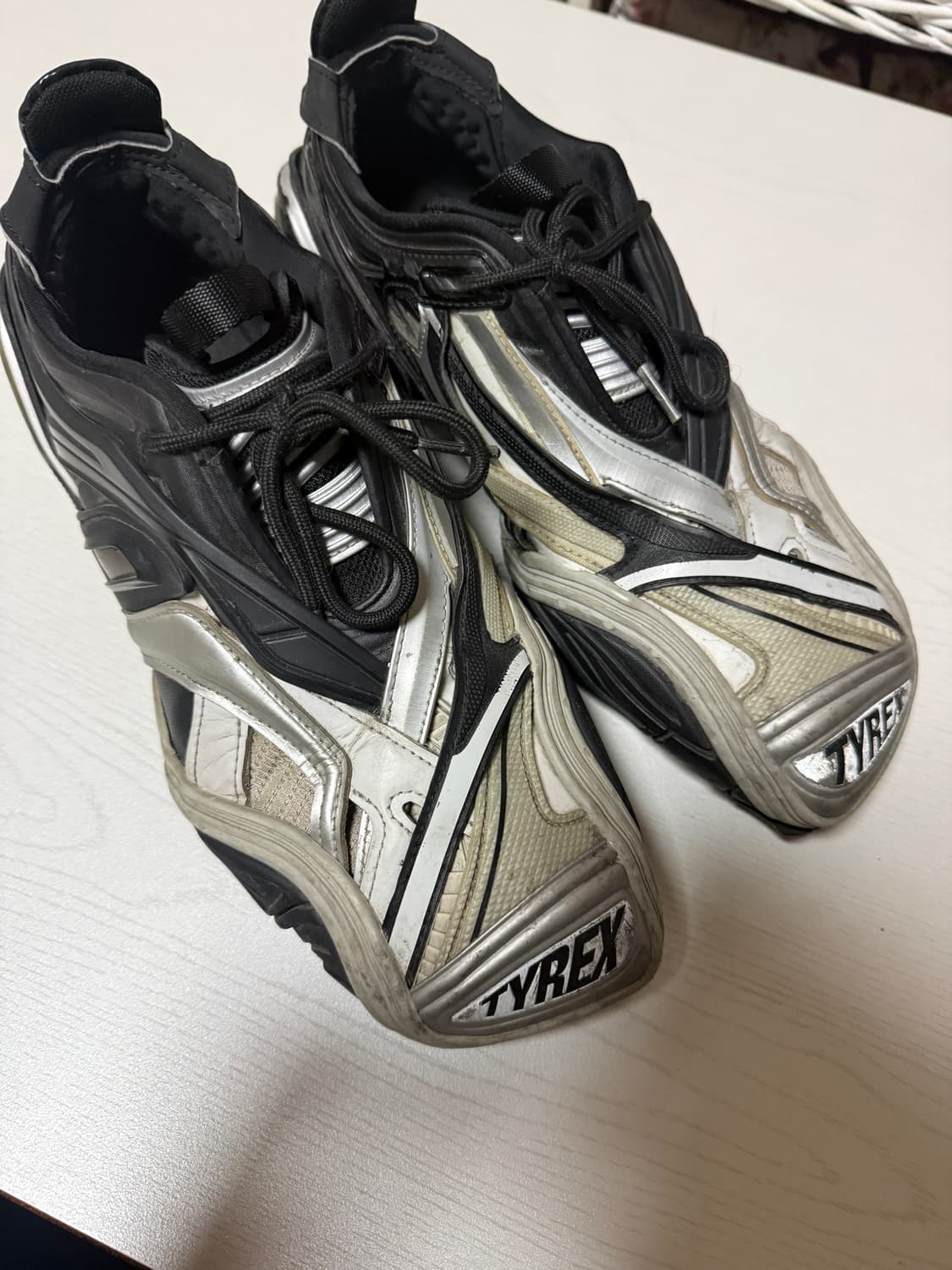 [41]발렌시아가 타이렉스 블랙 그레이 풀박 상품이미지3