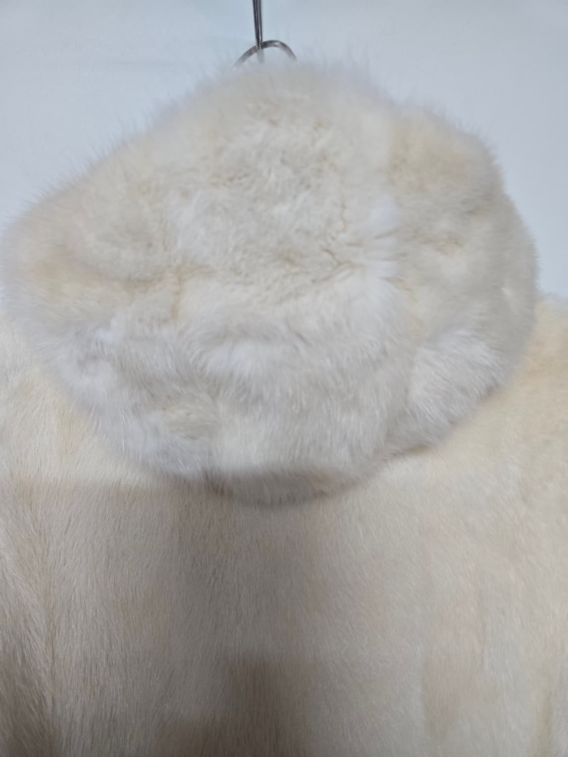 Burgundy Quality 밍크 후드 베스트 아이보리 코펜하겐퍼 버건 상품이미지4