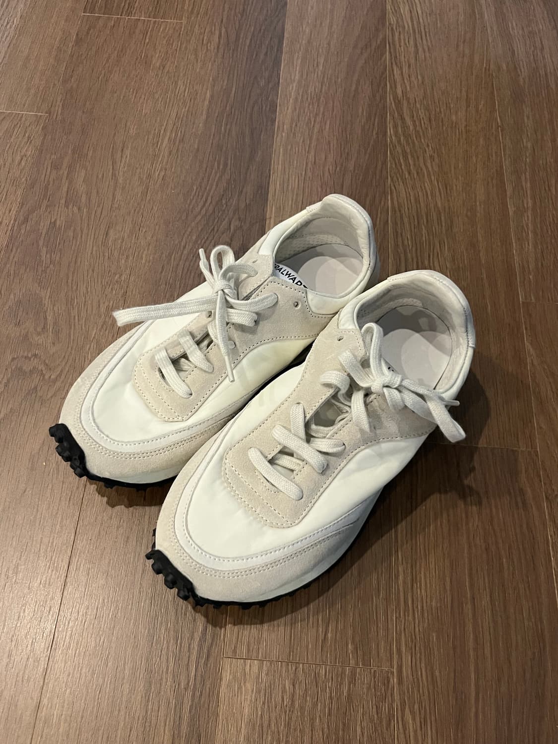 꼼데가르송 스팔워트 템포 스니커즈 36 상품이미지2