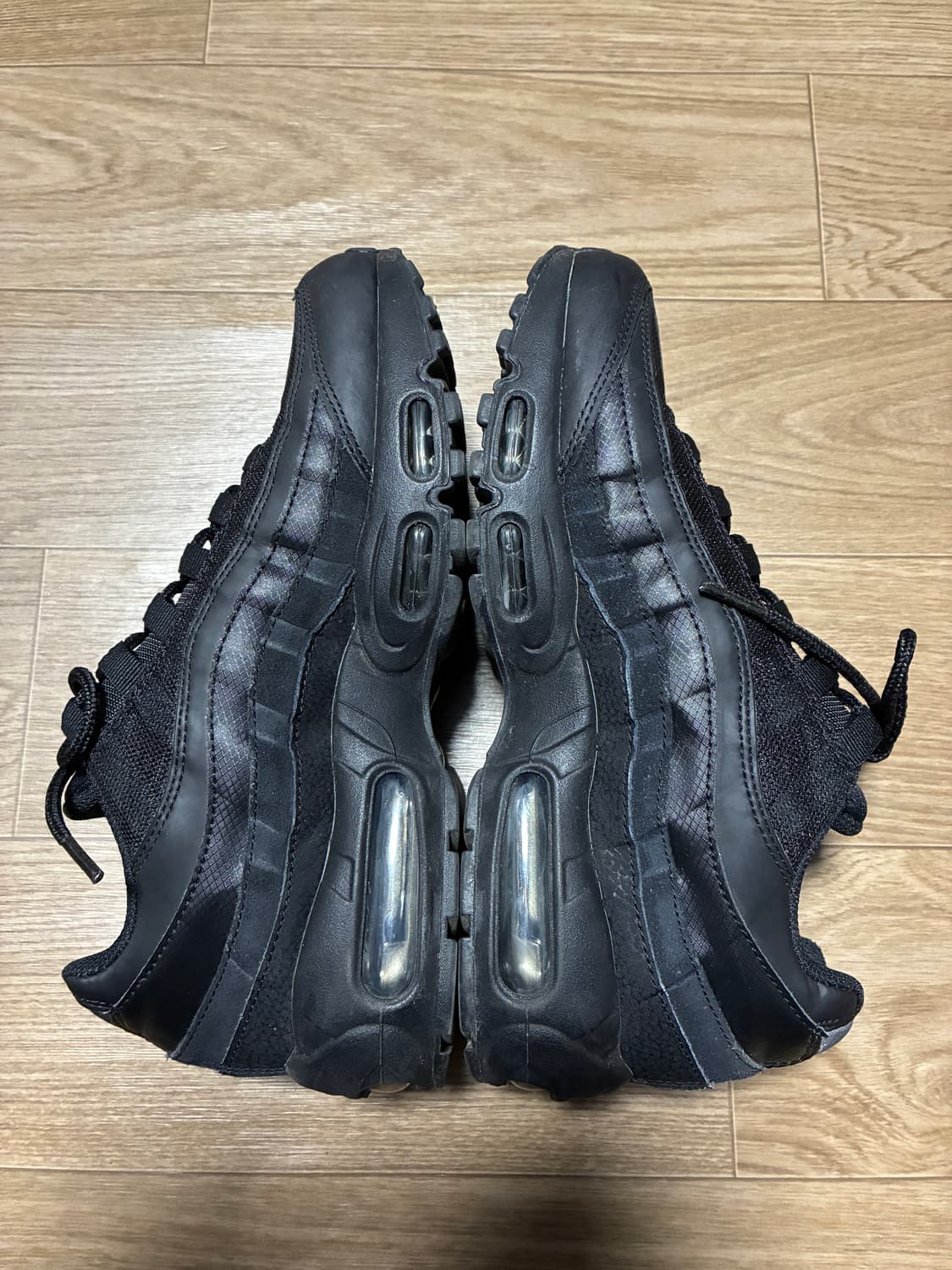 250) 나이키 에어맥스 95 에센셜 트리플블랙 상품이미지7