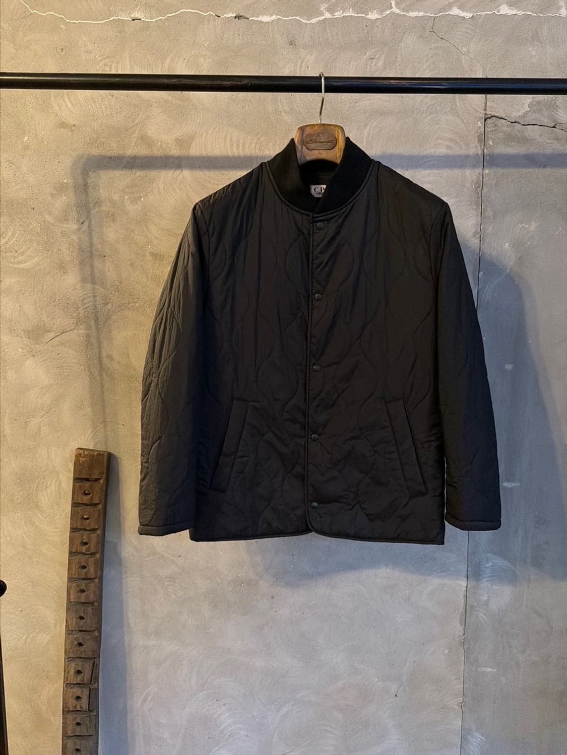 CP 컴퍼니 퀼팅 자켓 100 상품이미지1