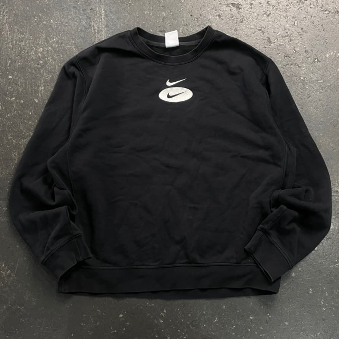 105나이키 올드스쿨 맨투맨 상품이미지1