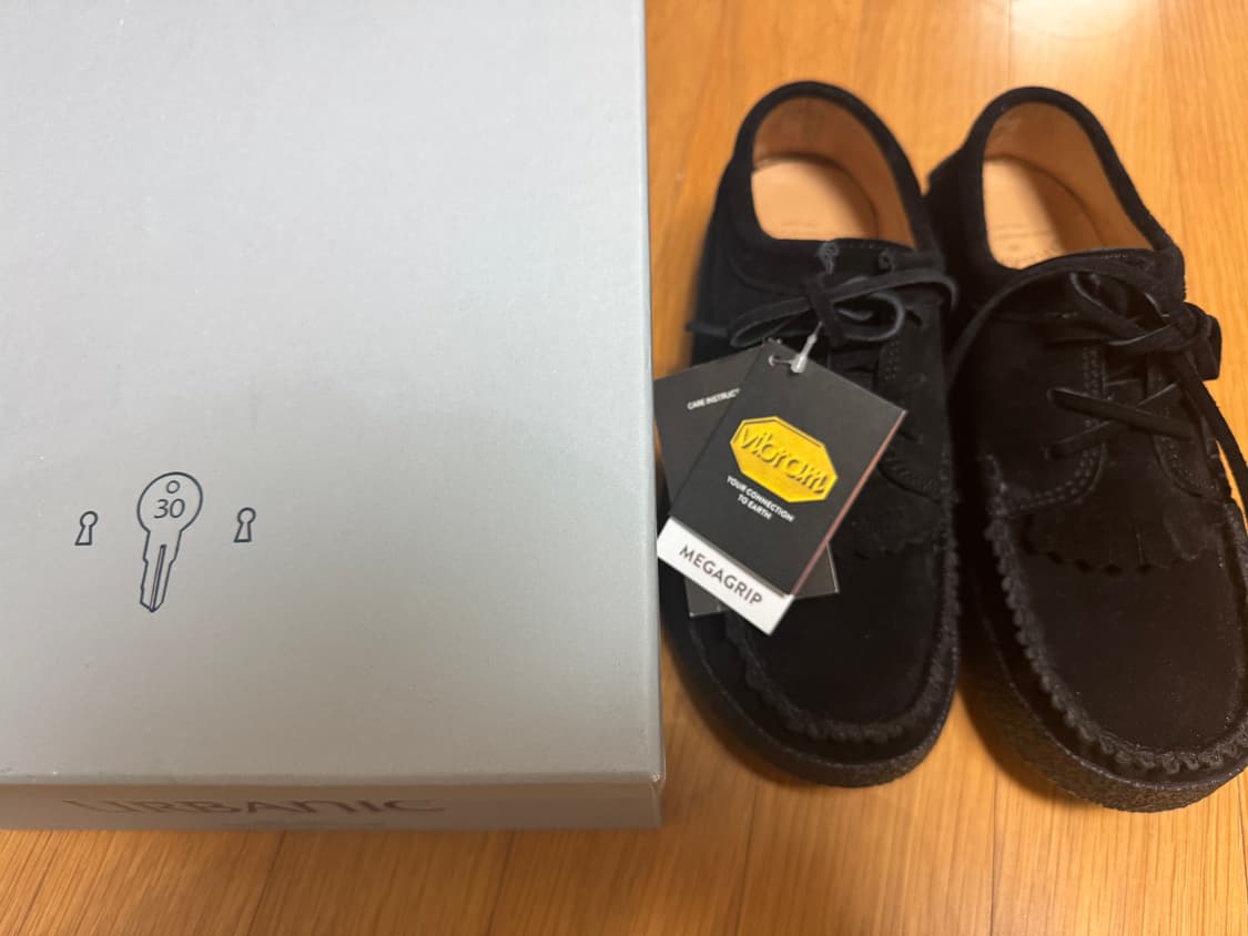 얼바닉30 러스틱모카신 블랙 230팝니다 상품이미지2