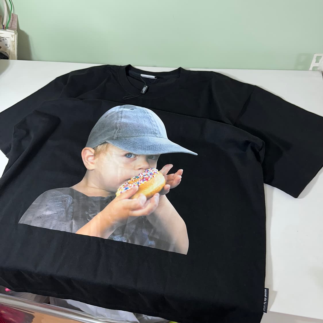 택달린새것 2 L 아크메드라비 블랙 베이비프린팅 오버핏 반팔티 상품이미지2