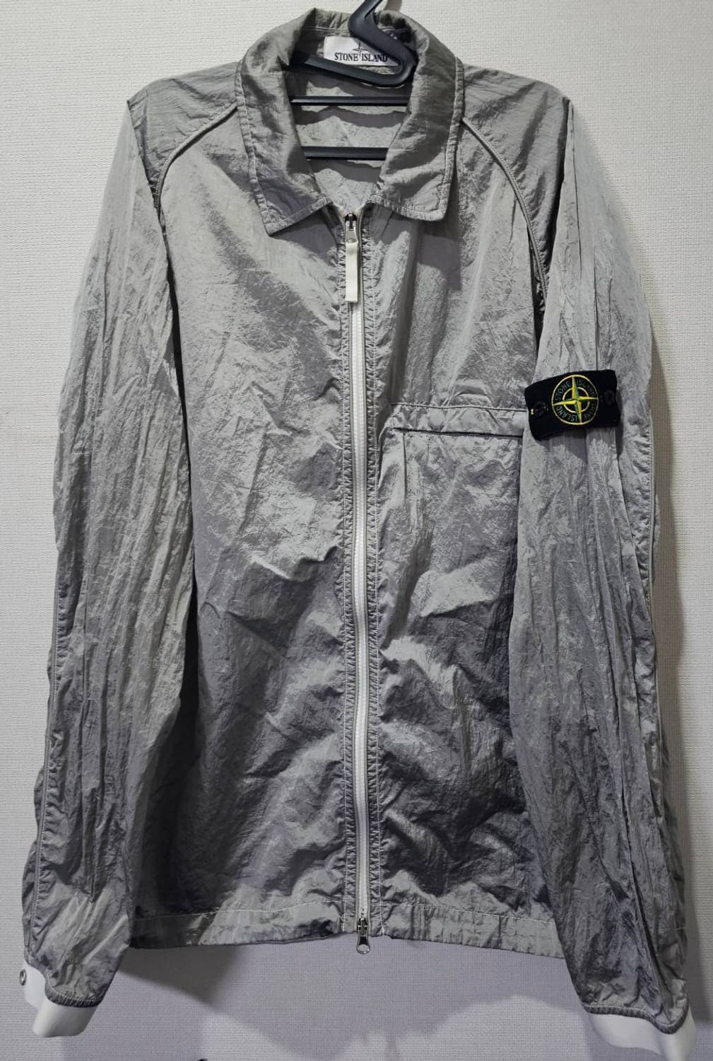 [백화점판/S급] 22SS 스톤아일랜드 나일론메탈 오버셔츠 자켓 105 상품이미지1