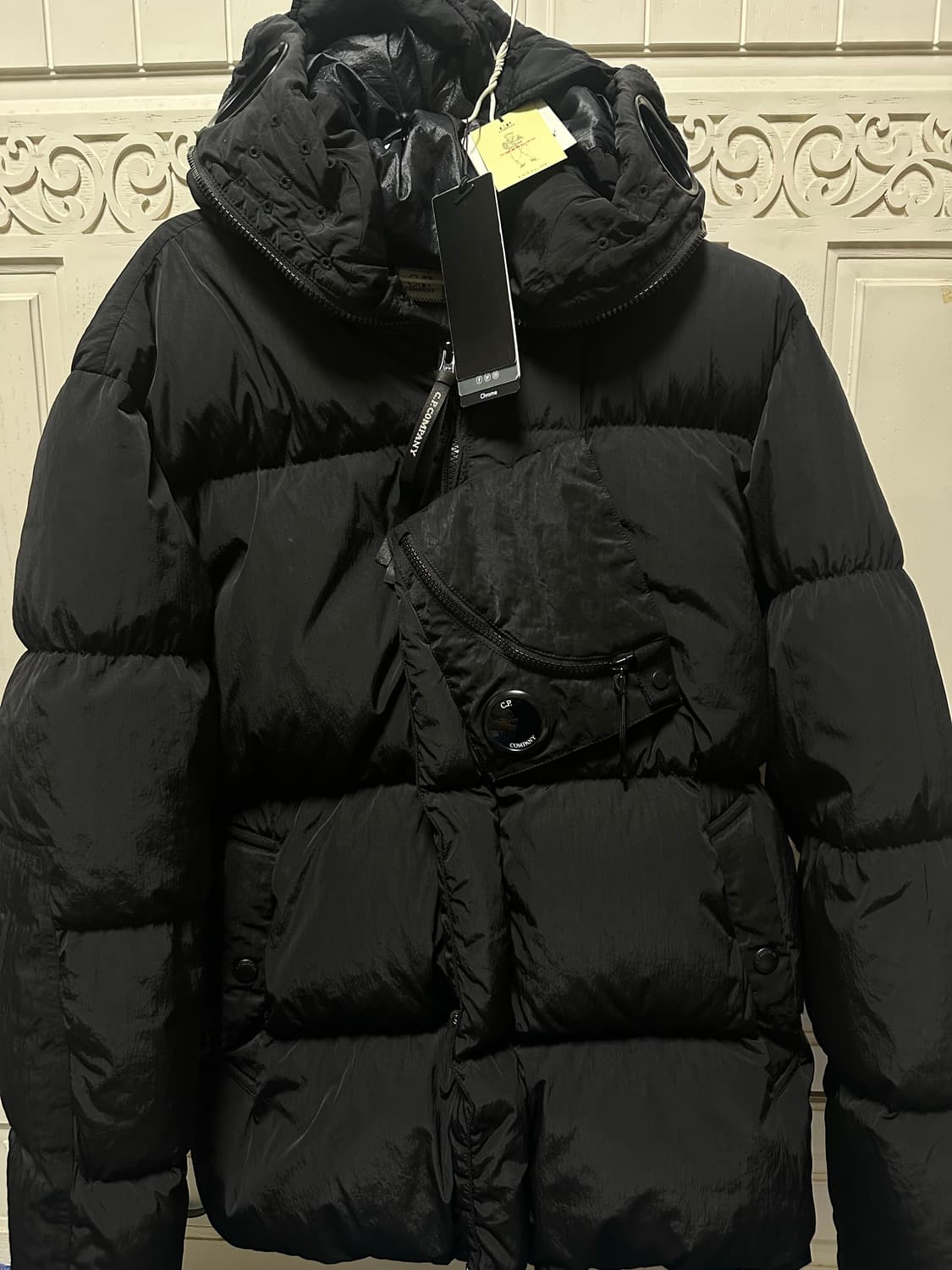 cp컴퍼니 체스트포켓 바라클라바 패딩 L 상품이미지1