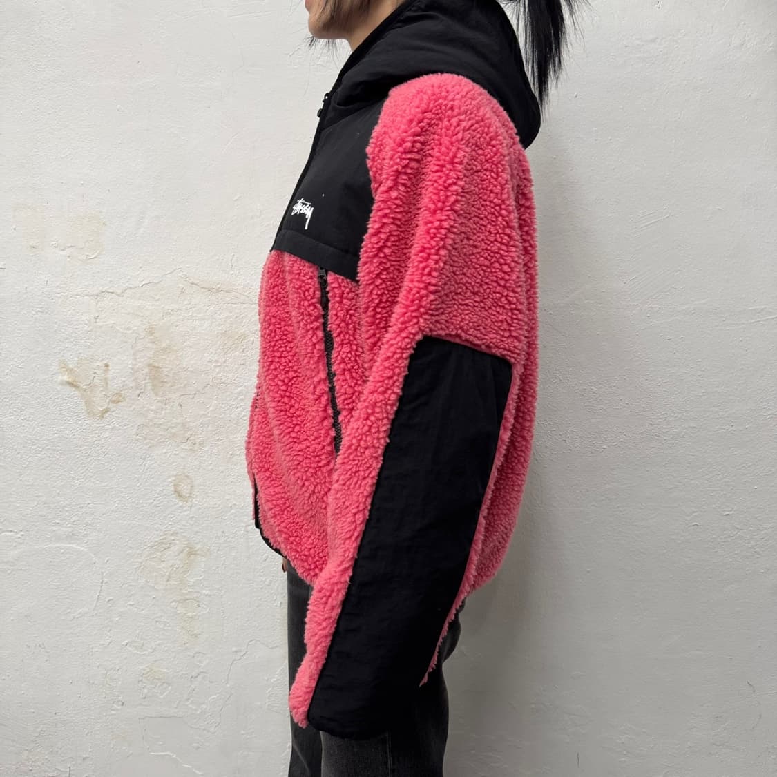 스투시(STUSSY) 핑크컬러 쉐르파 패널드 후드 자켓 상품이미지2