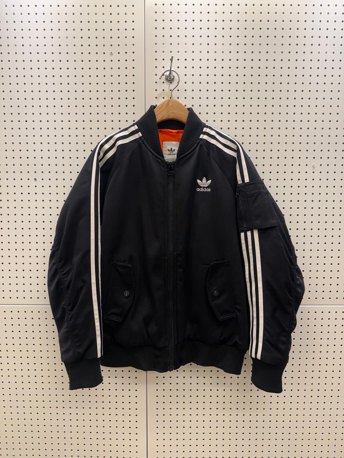 아디다스 트레포일 MA-1 트랙 봄버 점퍼 자켓 U301 상품이미지2