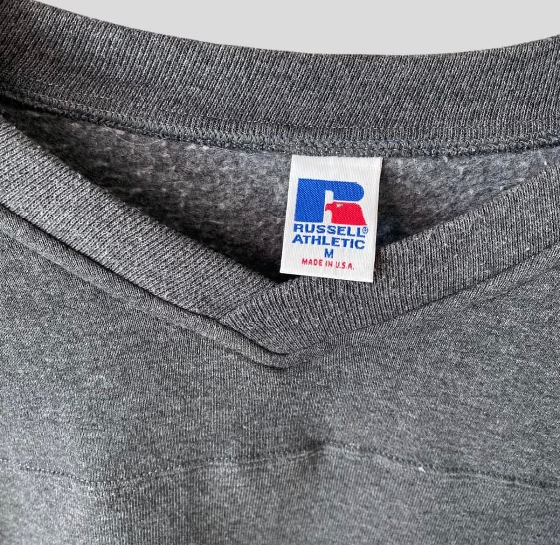 90s러셀 v넥 스웻셔츠 상품이미지3