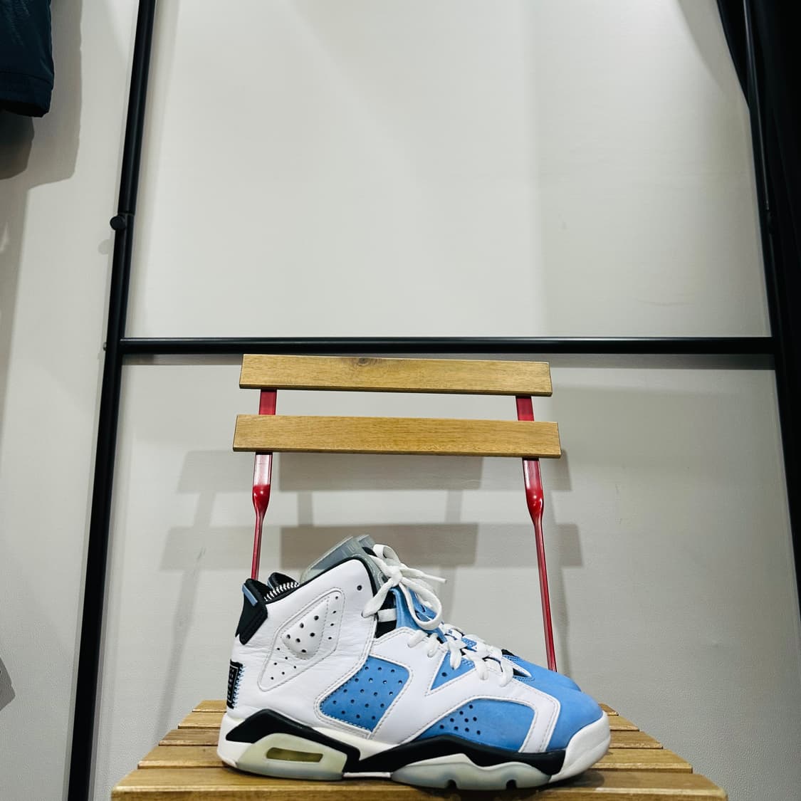 245) 나이키 운동화 여성 여자 에어 조던 6  유니버시티 블루 상품이미지1