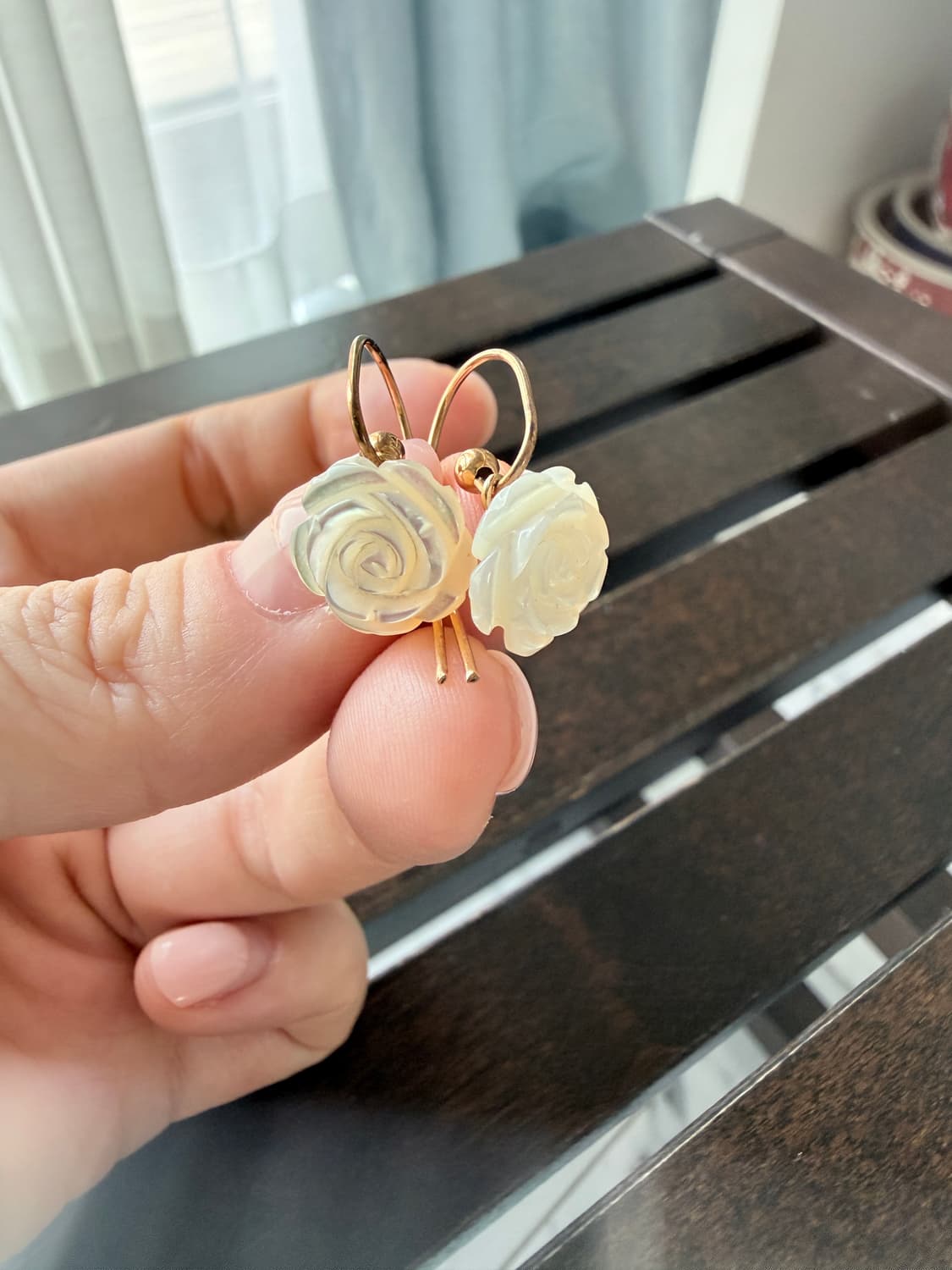 14k gold Rose shaped pearl earring 상품이미지1