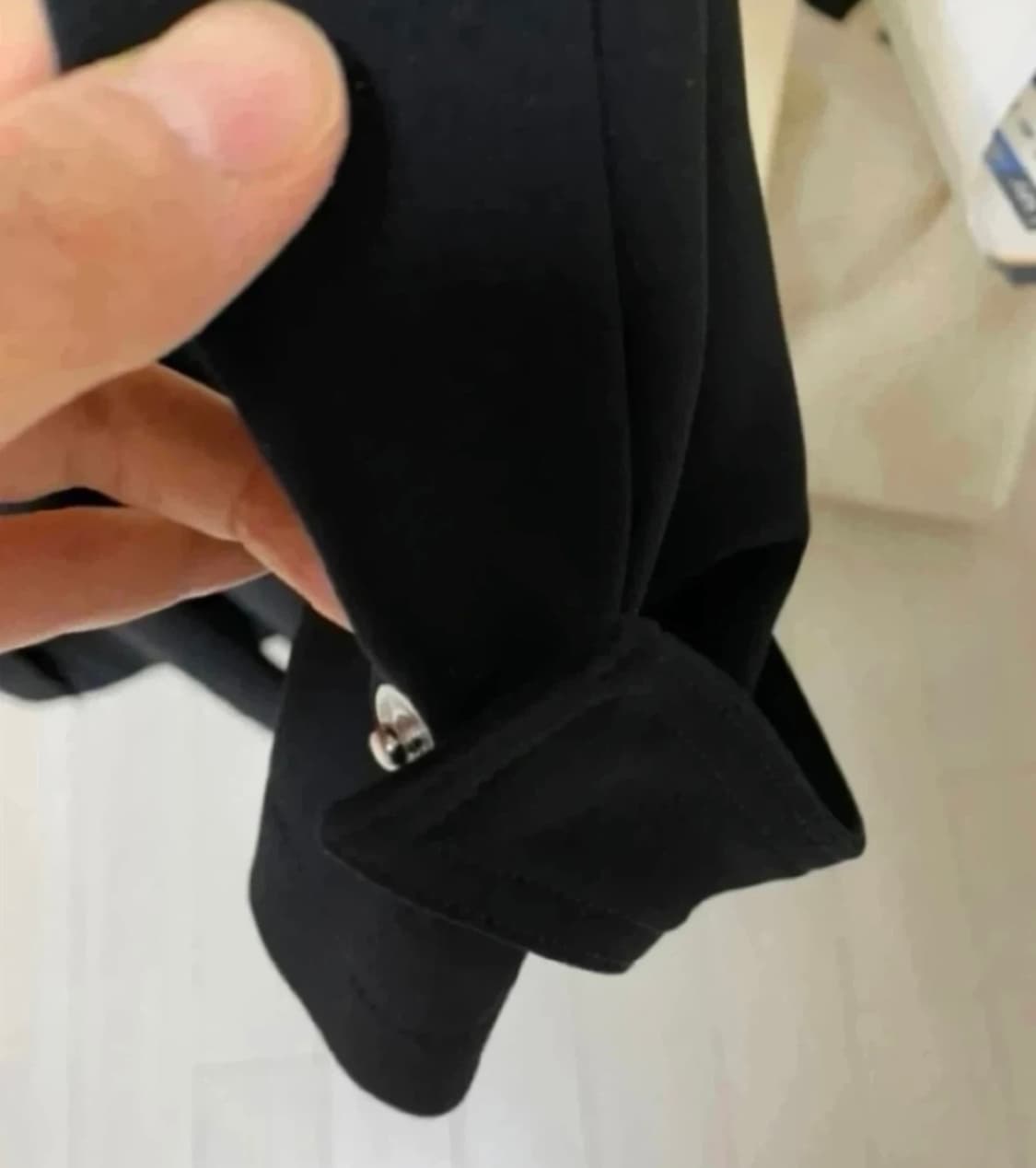 띠어리블랙트렌치코트 상품이미지9