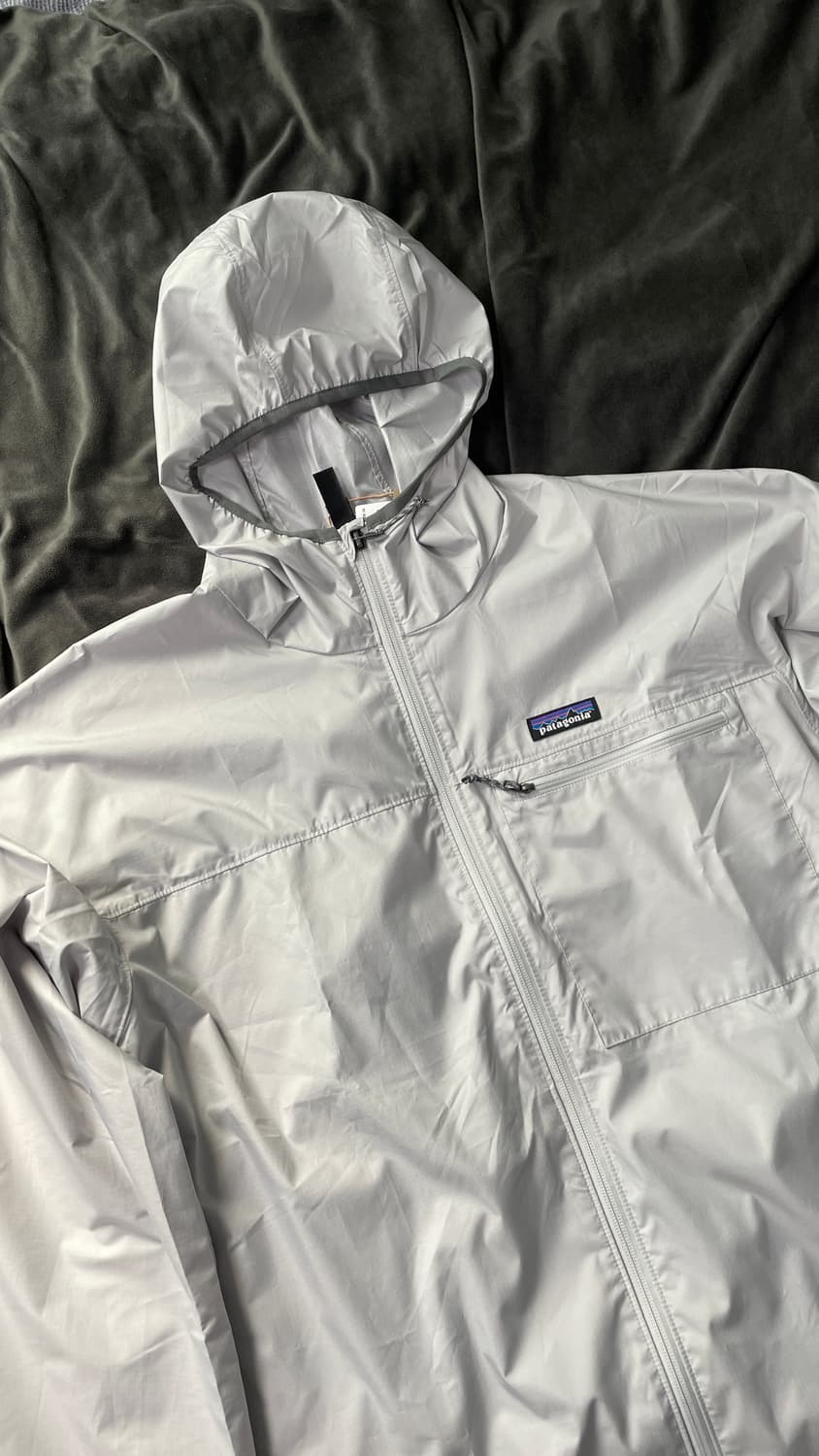 파타고니아 라이트 배리어블 바람막이 자켓 그레이 L 택포 새상품 상품이미지2