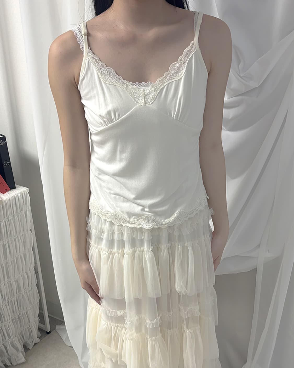 LAURA ASHLEY lace dreamy sleeveless 상품이미지9