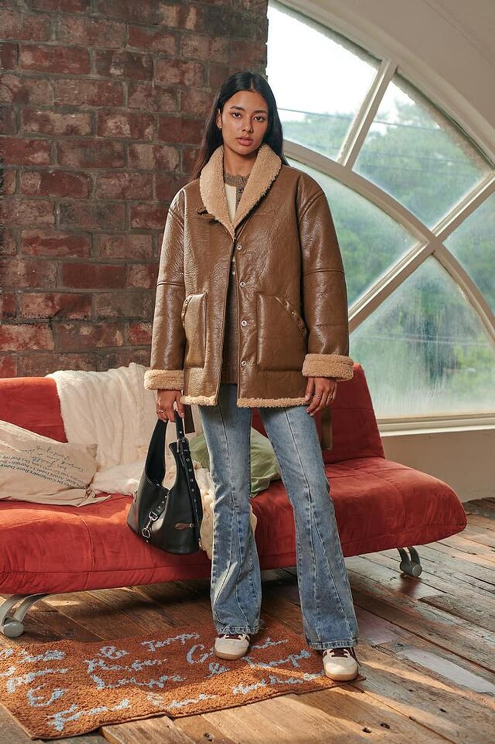 비터셀즈 무스탕 새상품 택있음
브라운 상품이미지3