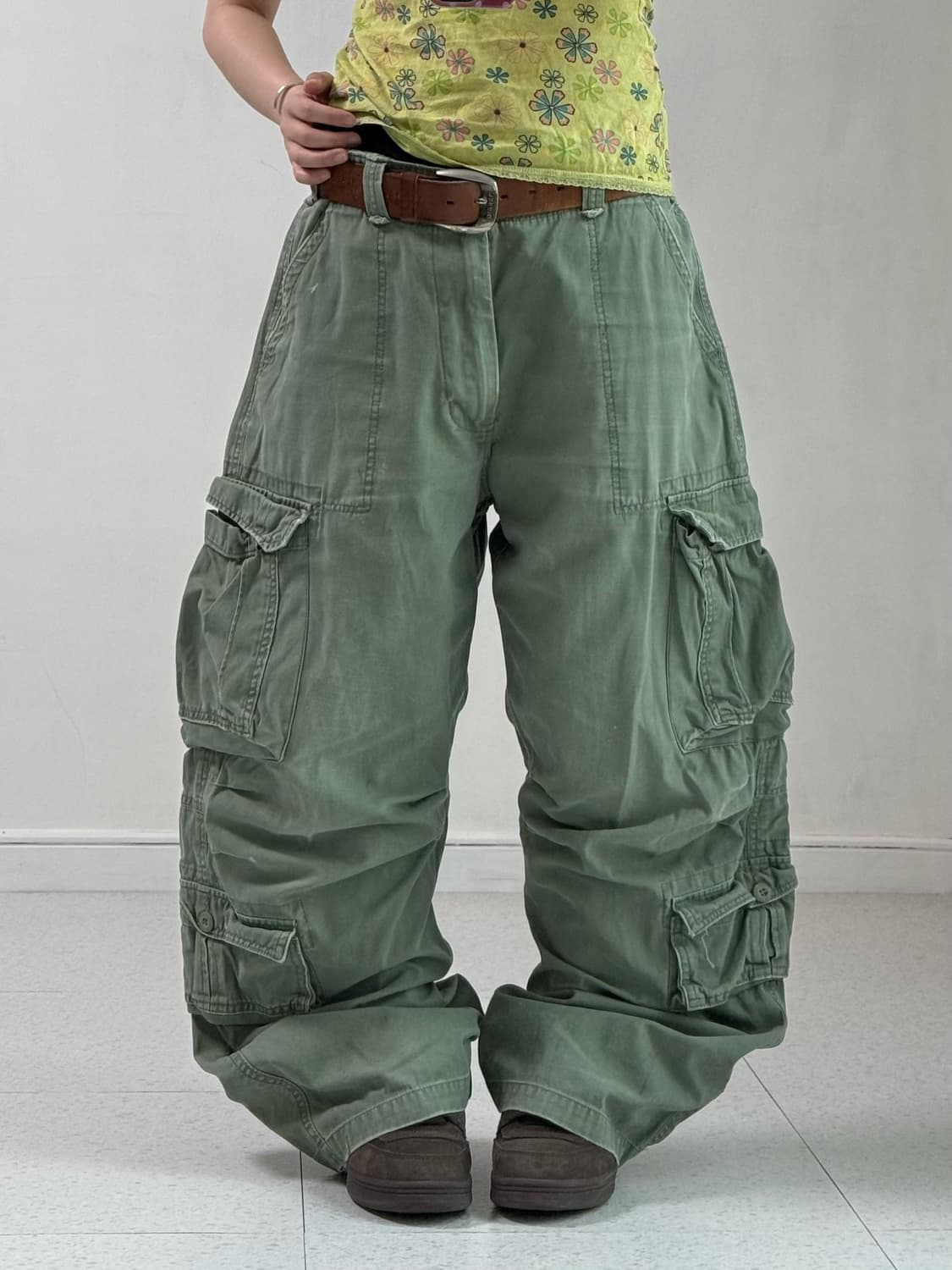 빈티지 멀티 포켓 카고팬츠 상품이미지1