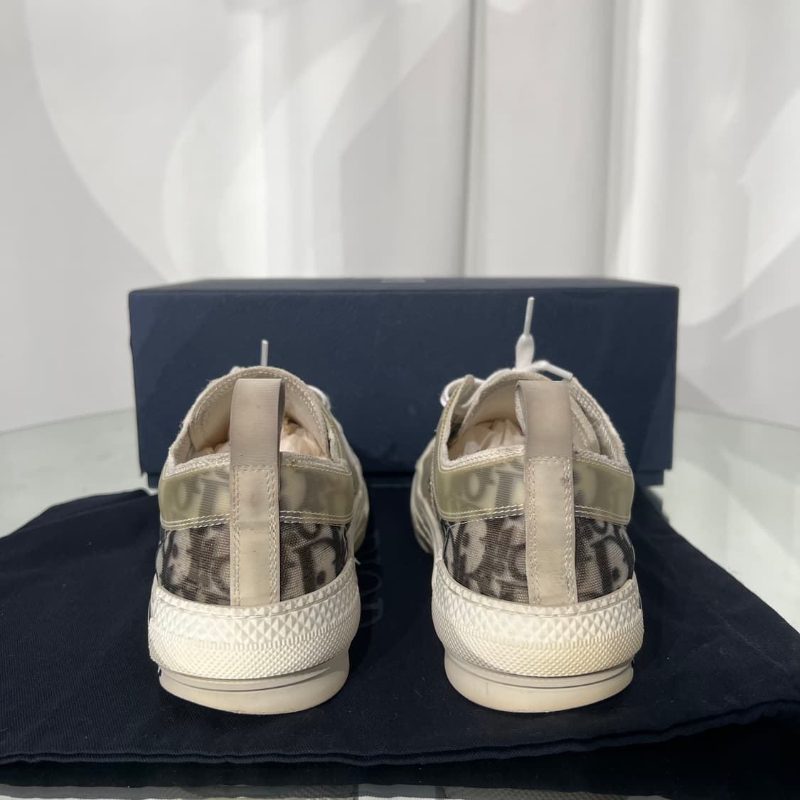 (39) 디올 오블리크 B23 스니커즈 상품이미지5