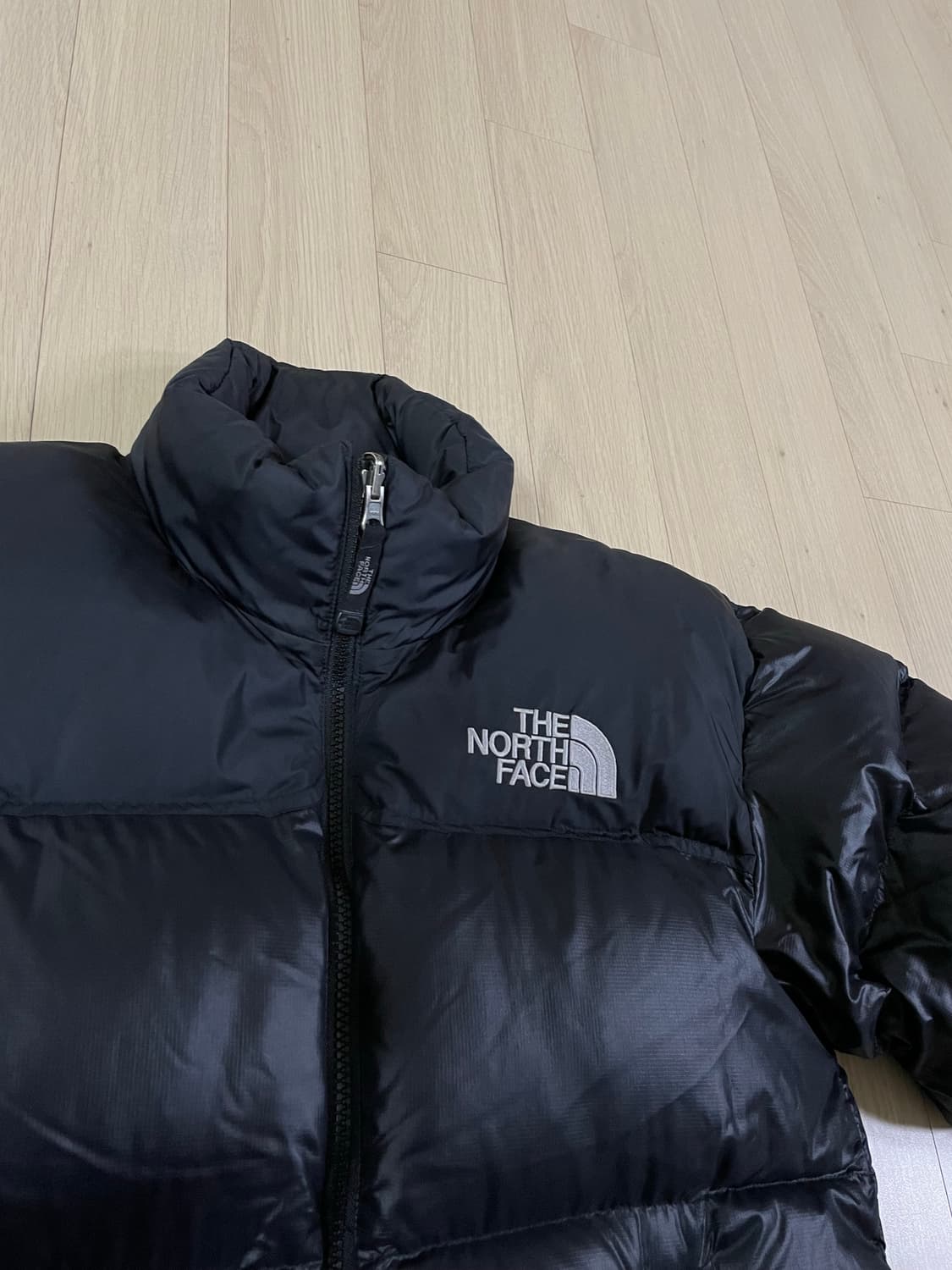 매장판 노스페이스 눕시 700 이동휘 패딩 상품이미지2