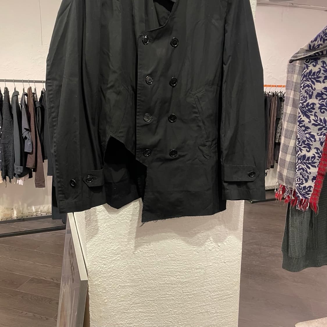 꼼데가르송 옴므플러스 컷아웃 트렌치 코트 상품이미지2